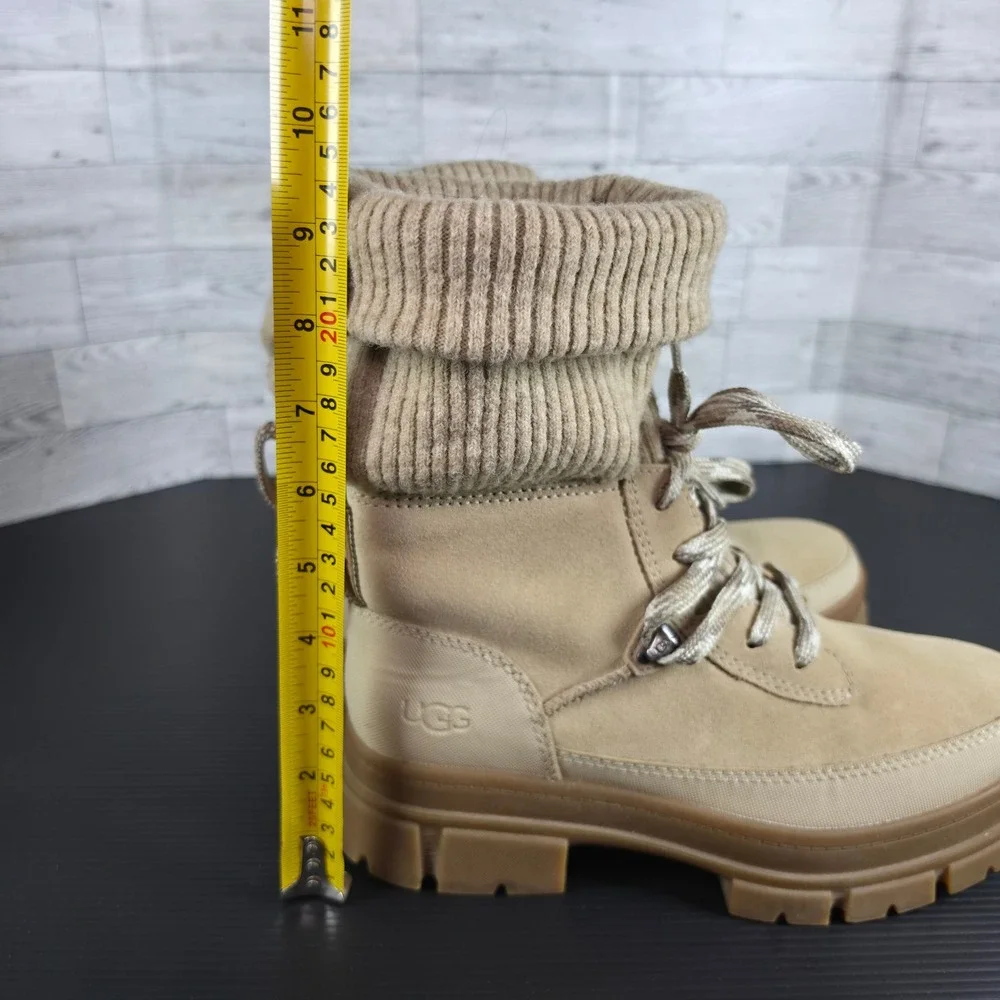 UGG Ashton Addie Sand Tan Suede Knit Collar Lug Sole Lace Up Boots 1143831 Sz 8